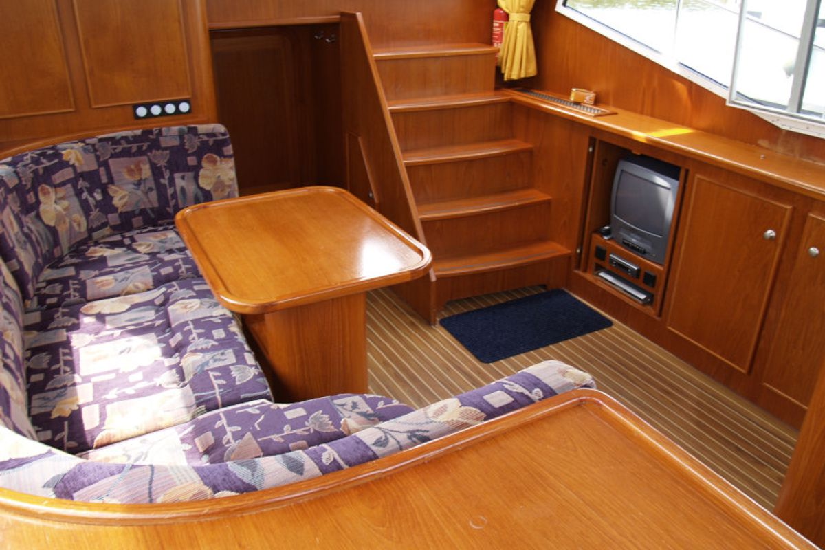 Salon of Drait 48, a De Drait Renal 40 motorboat at Drachten, Netherlands