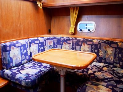 Salon of Drait 48, a De Drait Renal 40 motorboat at Drachten, Netherlands