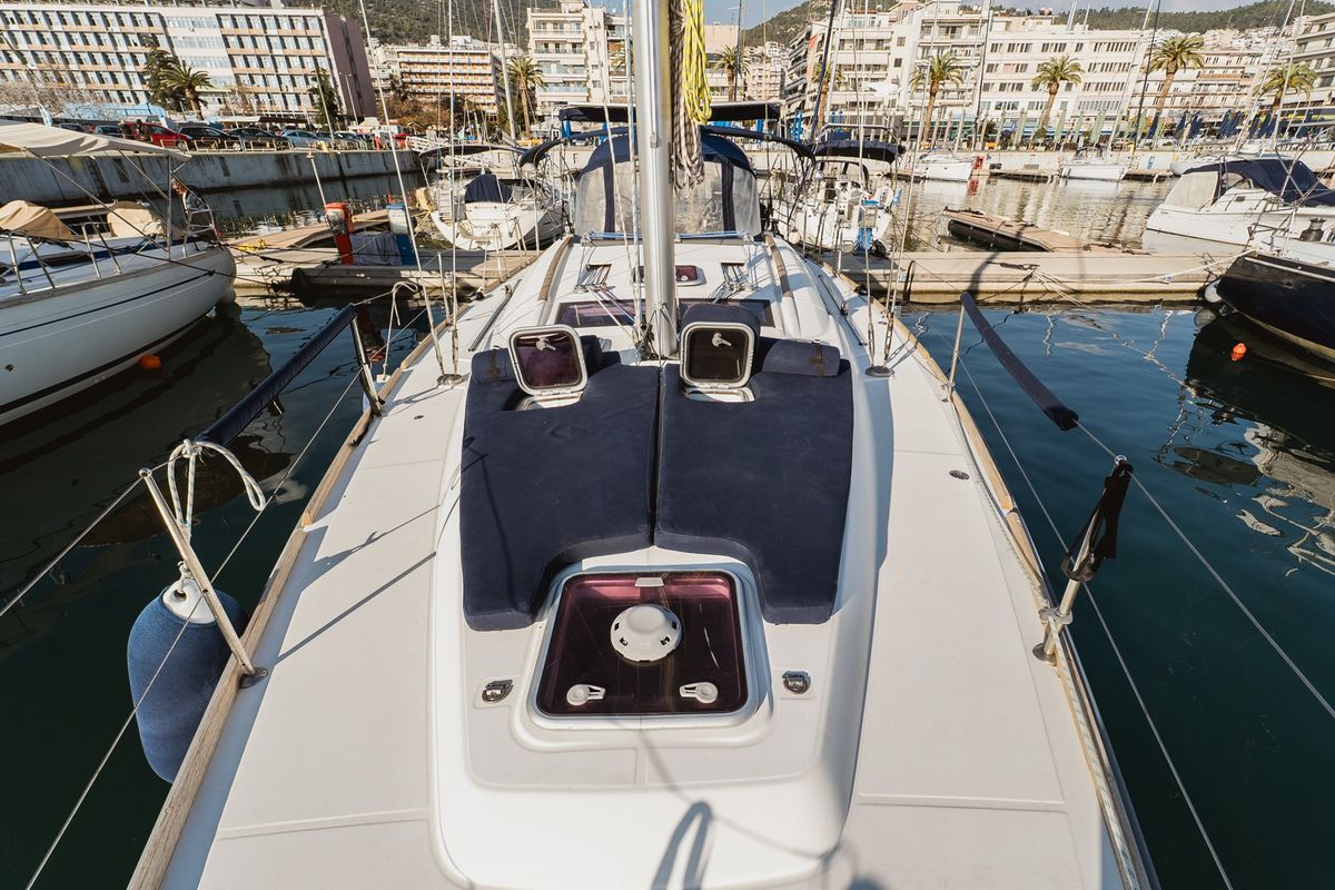 Deck of Pain Killer, a Beneteau Oceanis 46 sailboat at Kavala, Greece