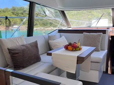 Cabin on Martin, a Jeanneau Prestige 420 Fly yacht at Split, Croatia