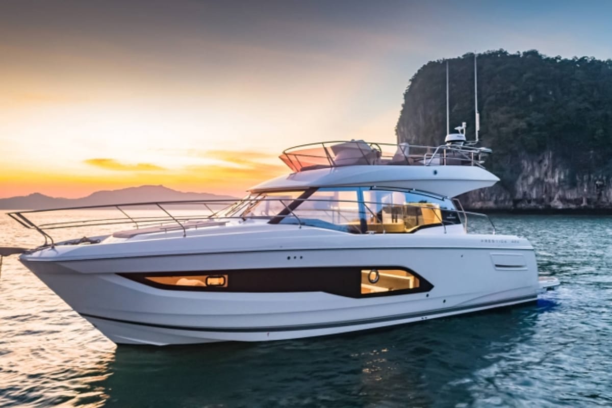 Martin, a Jeanneau Prestige 420 Fly yacht at Split, Croatia