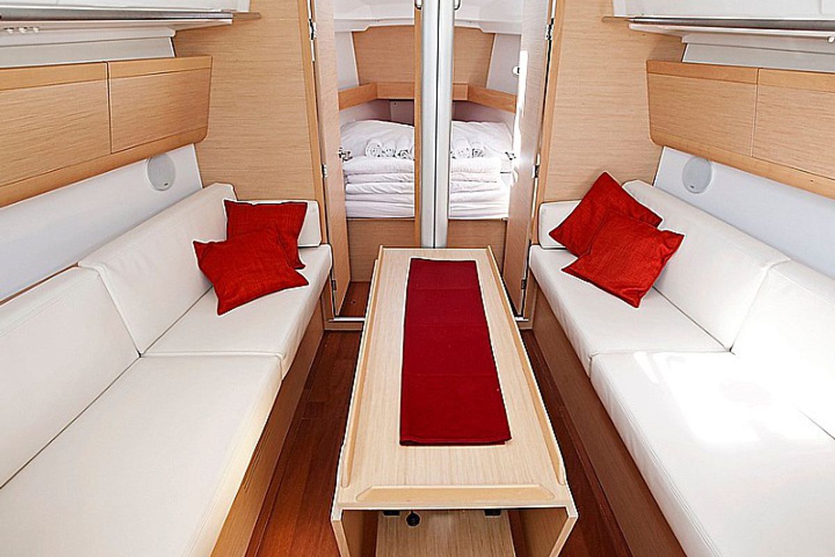 Salon of Rhea, a Beneteau First 35 sailboat at Grad Pula, Croatia