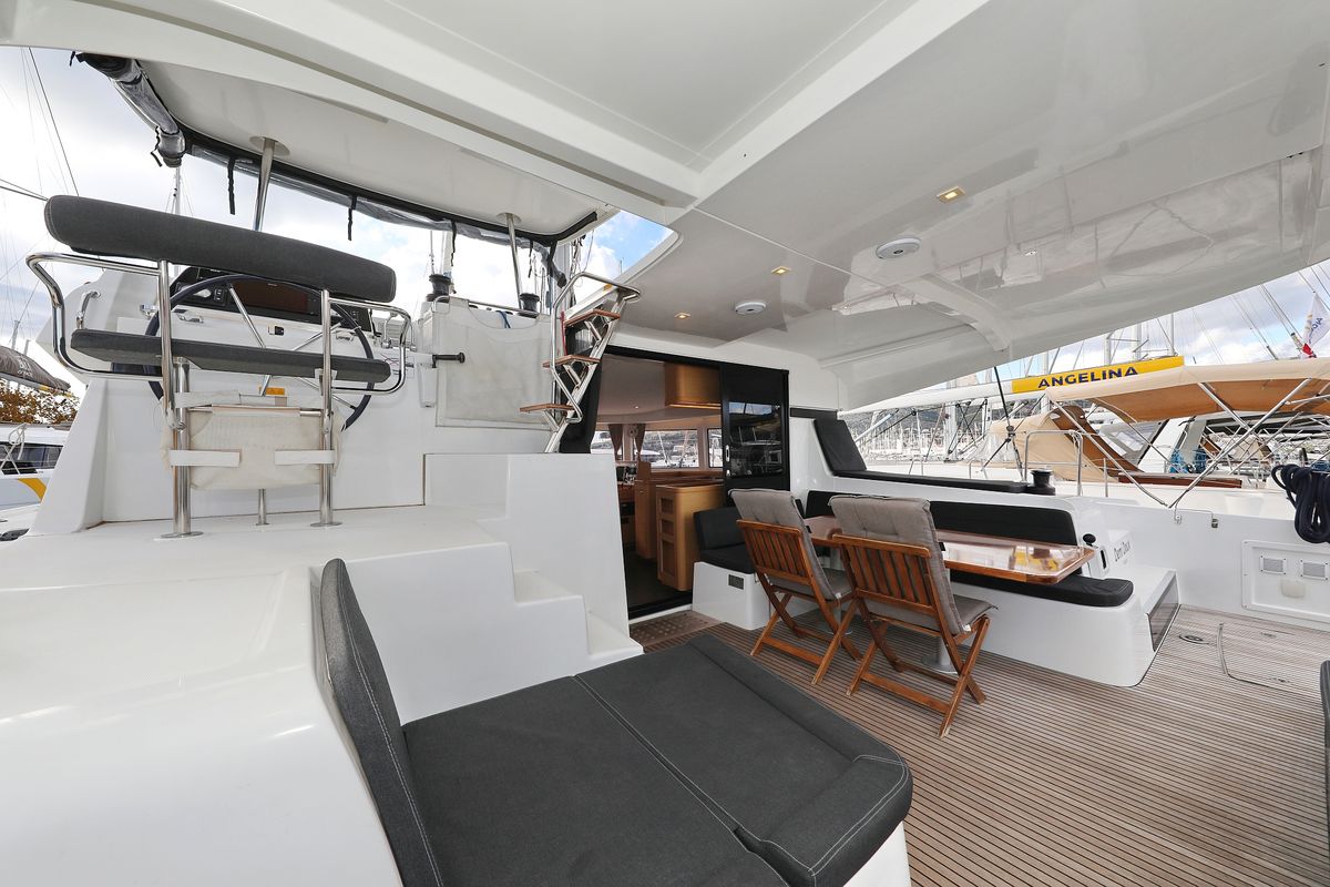 Deck of Demi Doux, a Lagoon 42 catamaran at Grad Trogir, Croatia