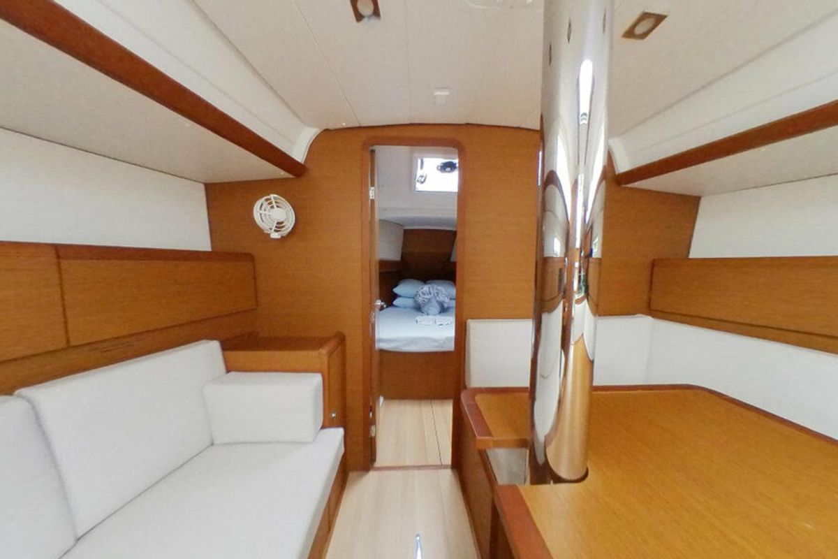 Salon of Carelli, a Jeanneau Sun Odyssey 389 sailboat at Road Town, British Virgin Islands