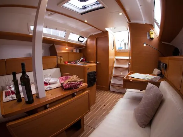 Salon of Mare Doro, a Jeanneau Sun Odyssey 33i sailboat at Marina Delta Kallithea, Greece