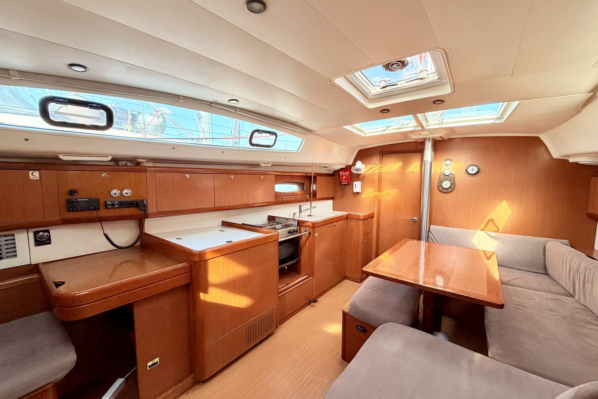 Classic, a Beneteau Oceanis 40 sailboat at Fethiye, Turkey
