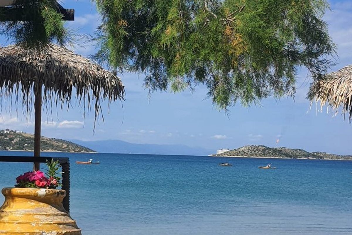 Όρμος Αγίου Γεωργίου - Photo 1