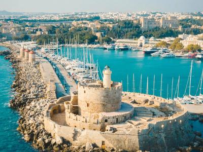 Tourist Port - Photo 2