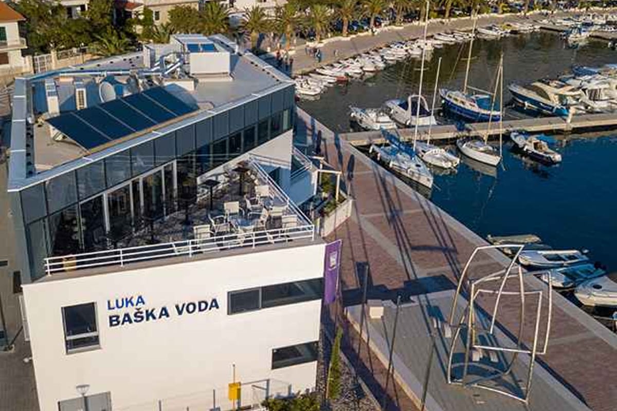 Sportsko-turistička luka Baška Voda - Photo 3