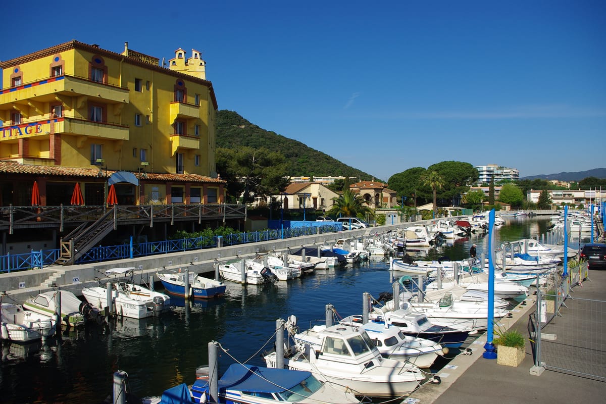 Port Communal du Riou - Photo 1