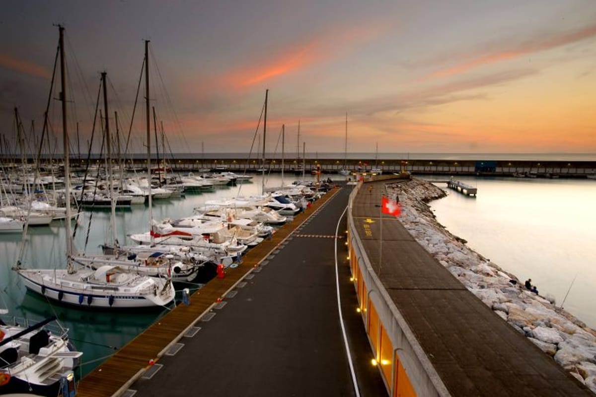 Marina Cala De' Medici Porto Turistico - Photo 3