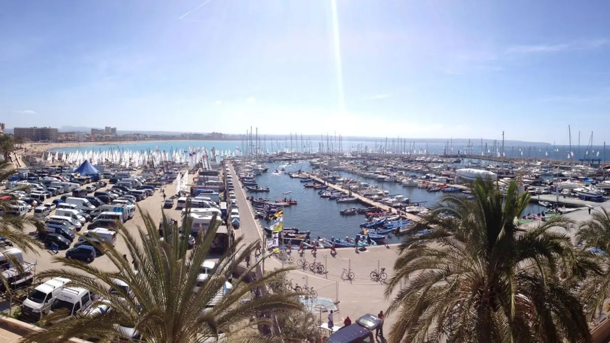Club Nàutic Sant Antoni de la Platja - Photo 3