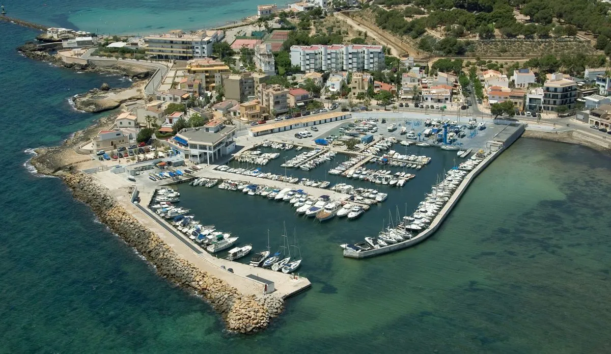 Club Nàutic de Cala Gamba - Photo 1