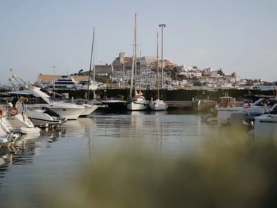 PortIbizaTown - Photo 5