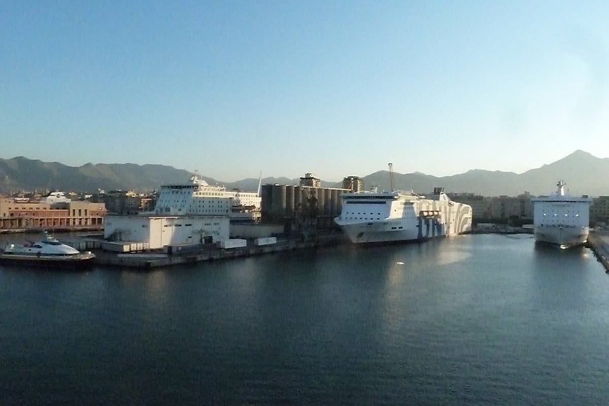 Porto dell'Arenella - Photo 3