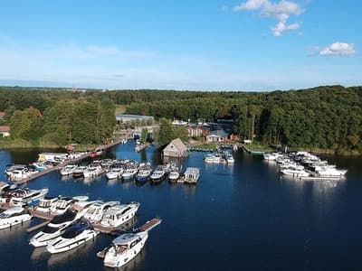 Maribell Yachthafen - Photo 3