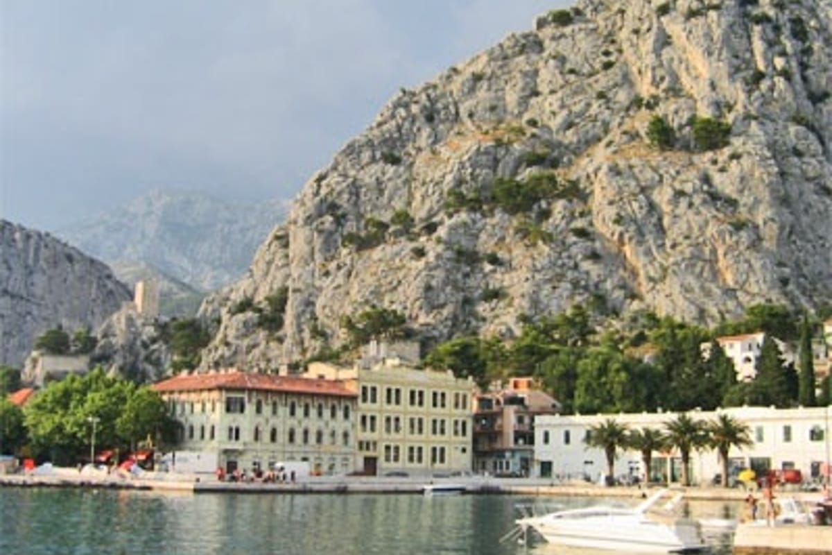 Luka Omiš - Photo 3