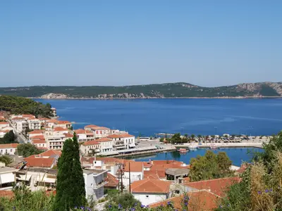 Όρμος Ναυαρίνου - Photo 4
