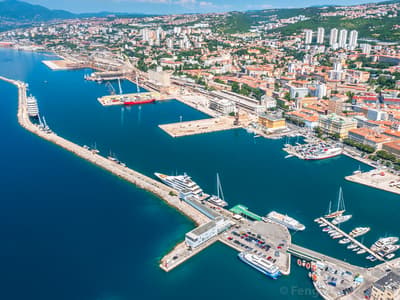 Rijeka - Photo 1
