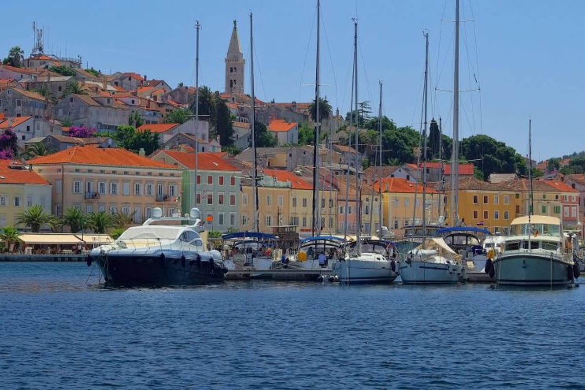 Marina Losinj, Mali Losinj - Photo 2