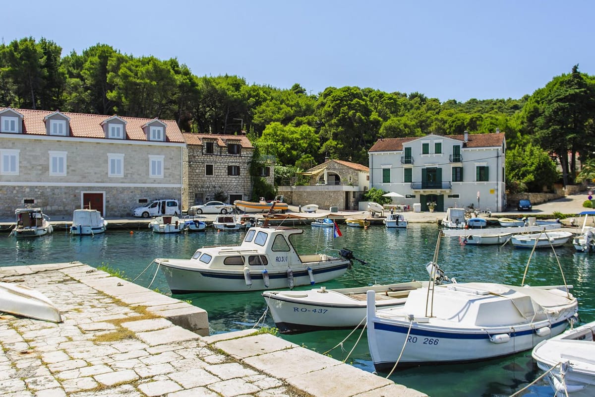 Rogač (Šolta) - Photo 1