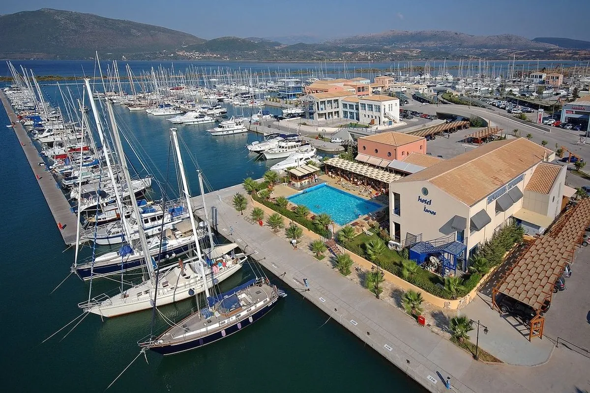 Lefkas, Perigiali - Main photo