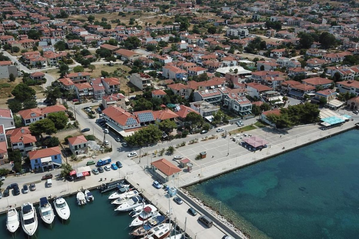 Nikiti - Photo 2