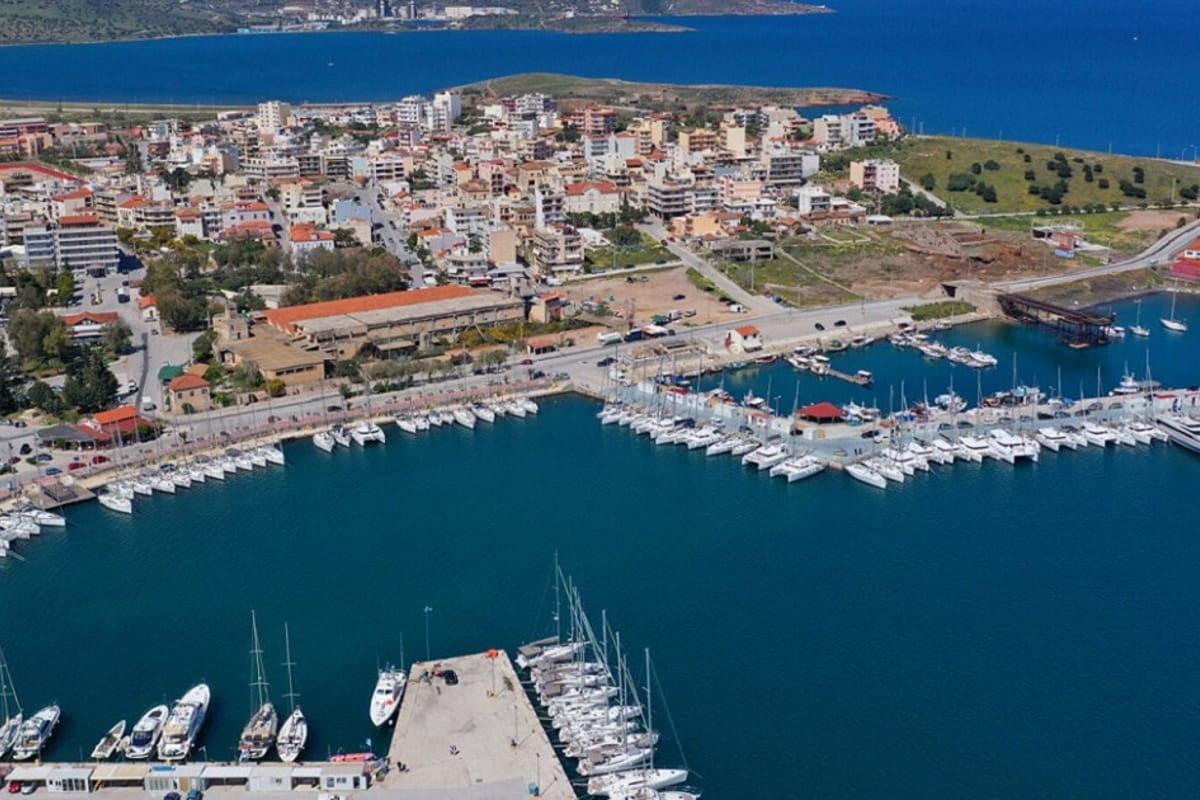 Lavrion, main port - Photo 2