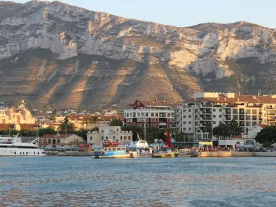 Port of Denia - Photo 4