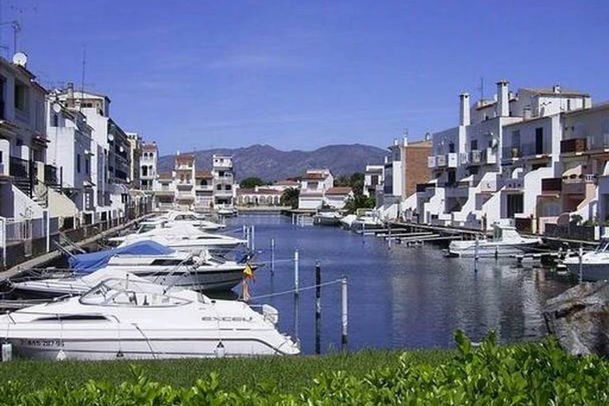 Roses, Empuriabrava marina - Photo 4
