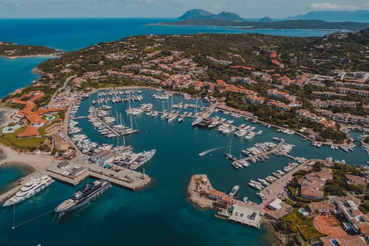 Sardinia, Marina di Porto Rotondo - Photo 1