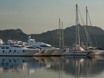 Marina di Olbia Yachting Services - Photo 3