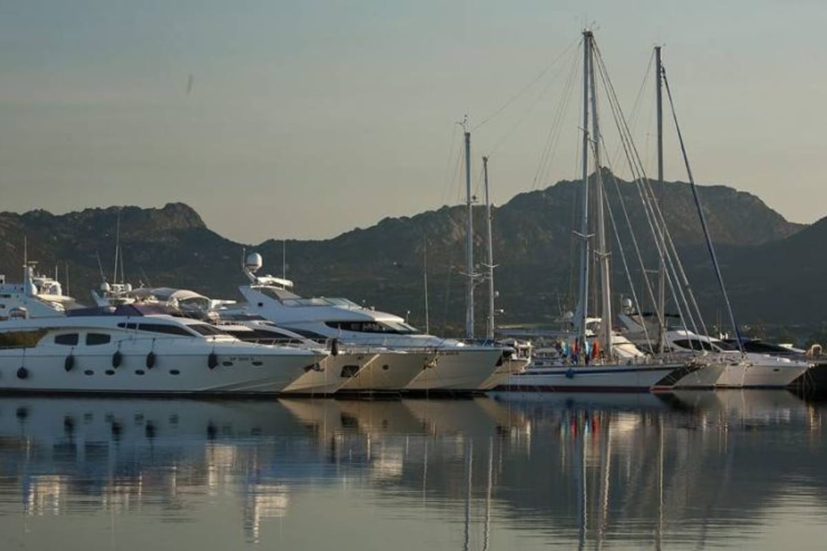 Marina di Olbia Yachting Services - Photo 3