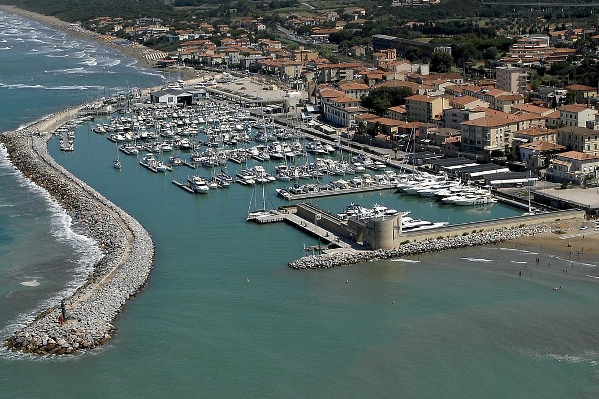Marina di San Vincenzo Toscana - Photo 1
