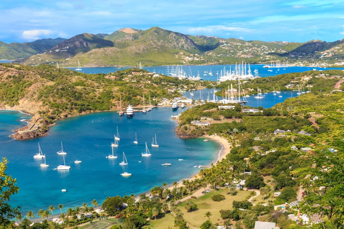 Antigua - Photo 3