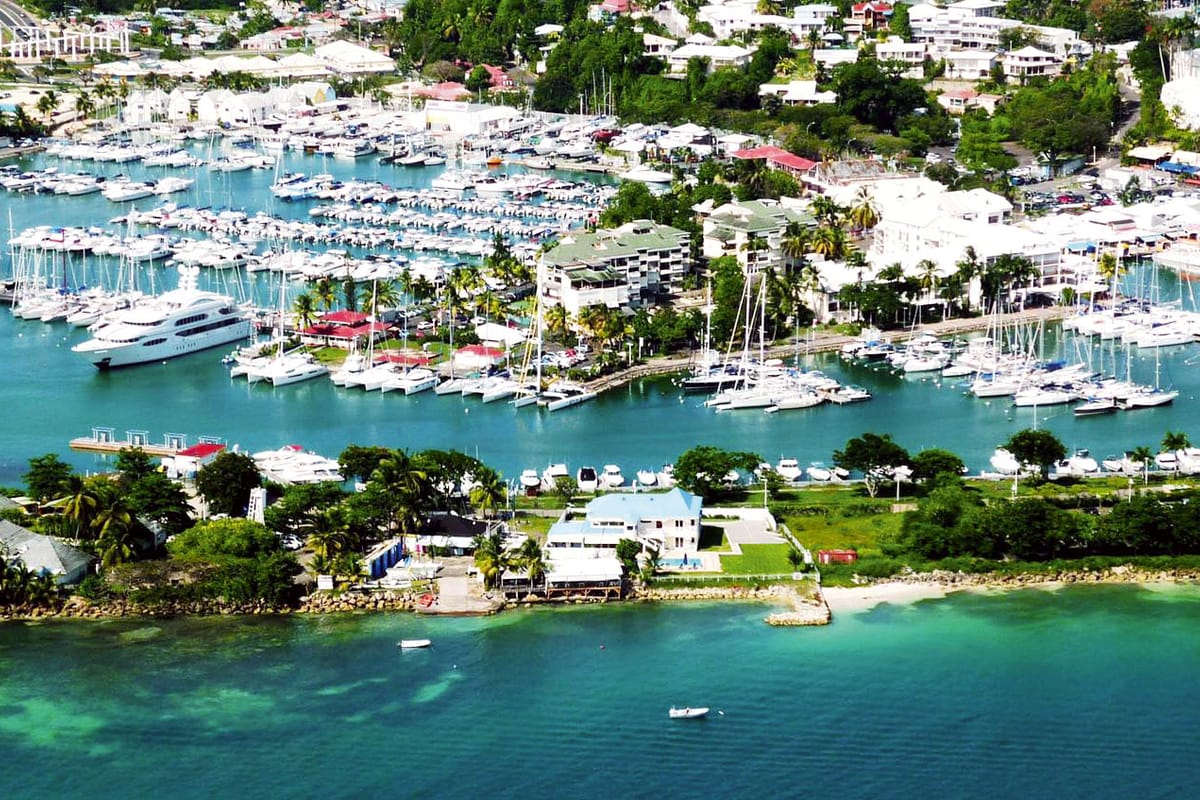 Guadeloupe, La Marina Bas du Fort - Photo 3