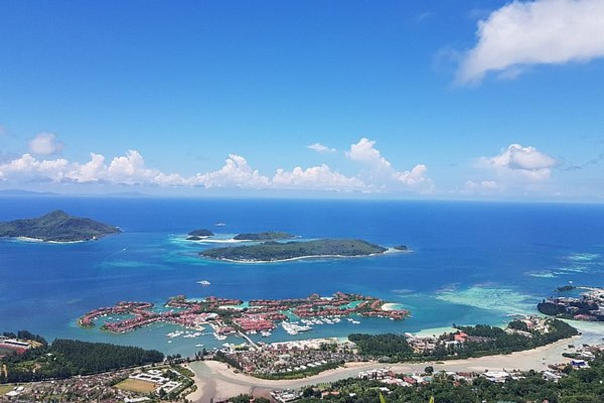 Seychelles, Mahe - Photo 2