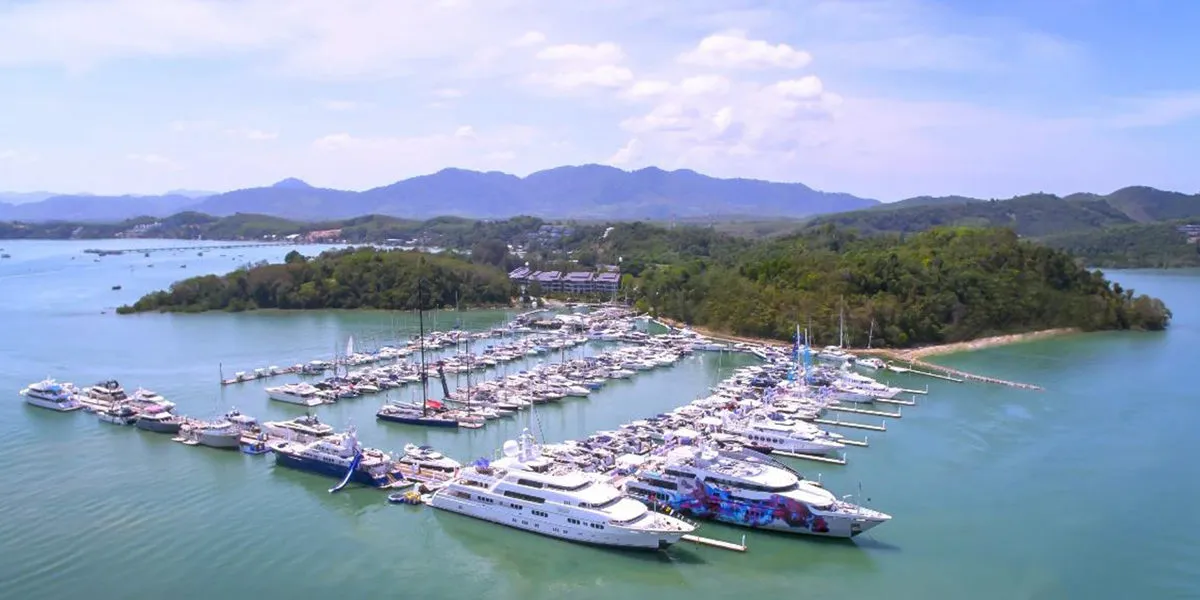 Phuket, Ao Po Grand Marina - Photo 1