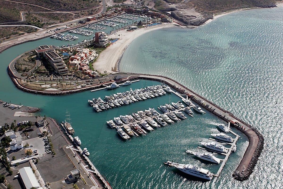 La Paz, Costa Baja Marina - Photo 3