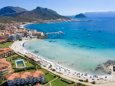 Marina di Golfo Aranci - Photo 2