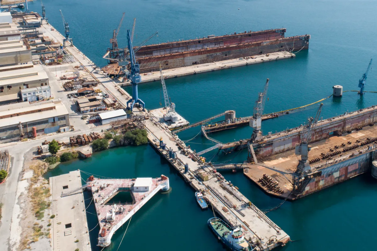 Athens, Kalympaki marina - Photo 4