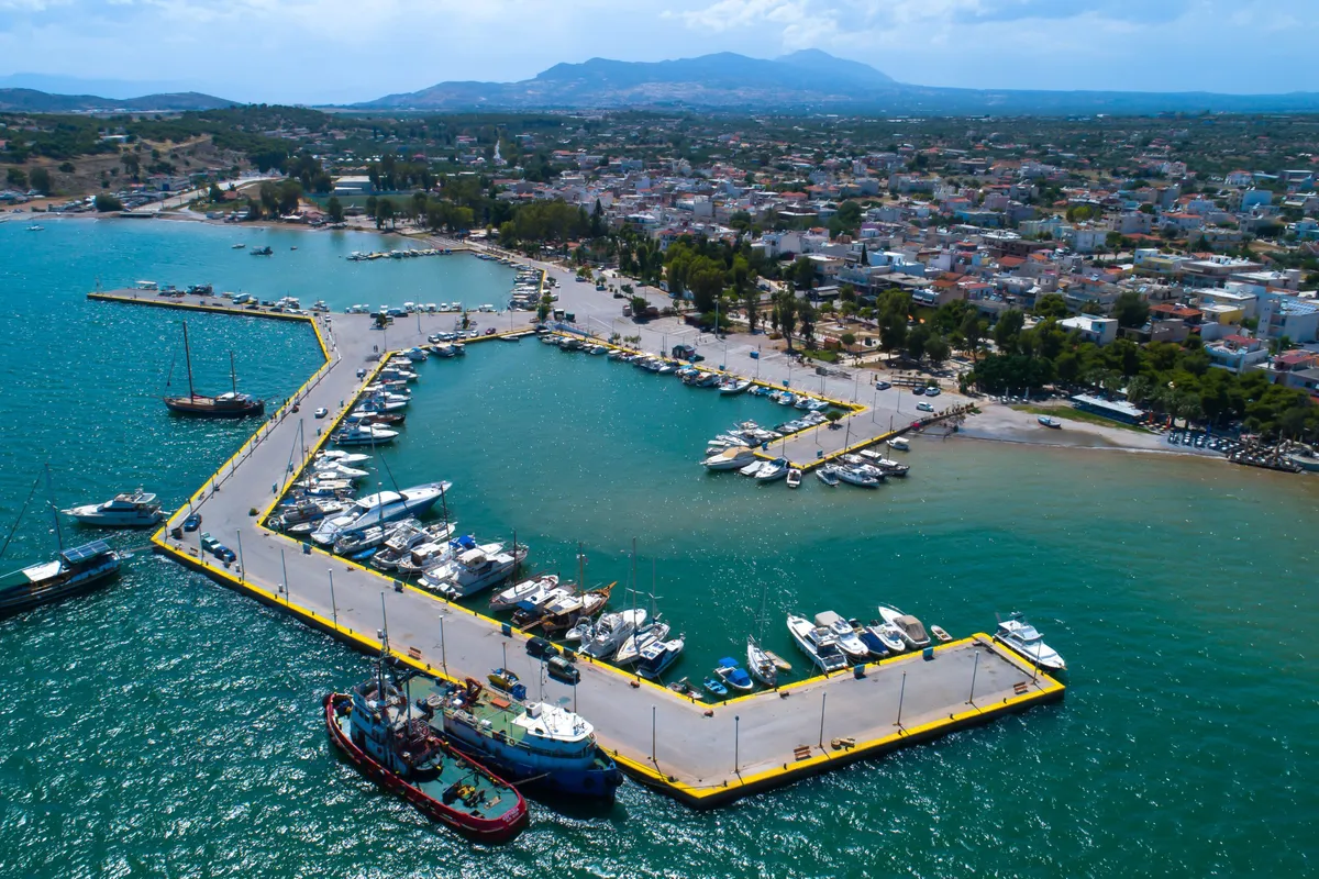 Nea Peramos Marina - Photo 4