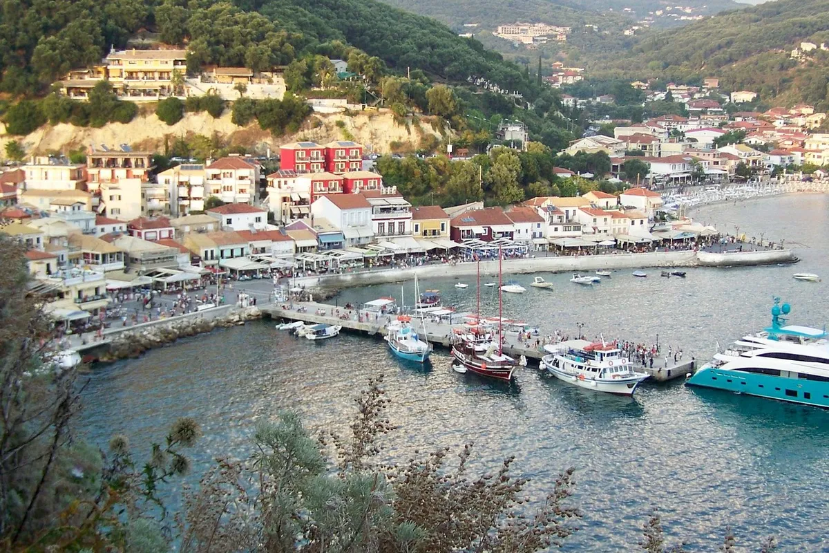 Parga - Photo 1