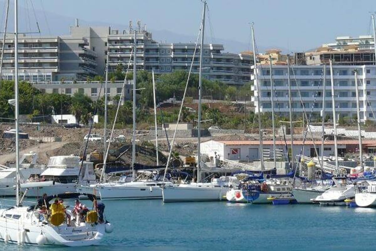 Tenerife, San Miguel Marina - Photo 3