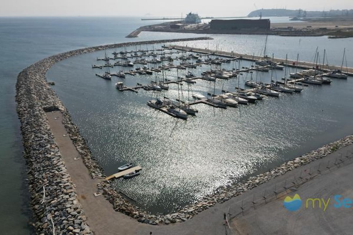 Piombino - Marina Arcipelago Toscano - Photo 1