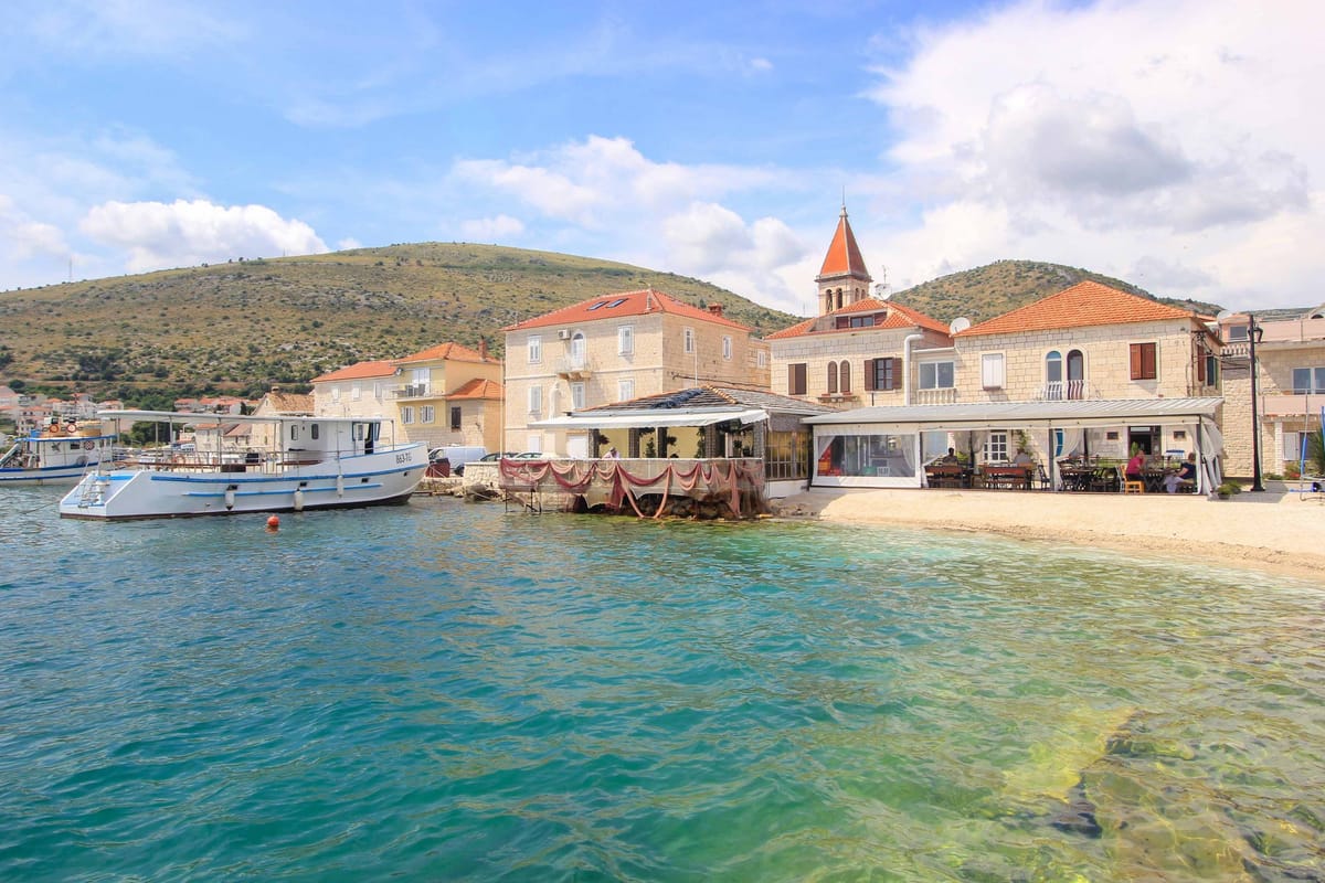 Trogir, Seget Donji, Konacvine - Photo 2