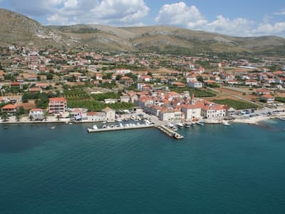Trogir, Seget Donji, Konacvine - Photo 4