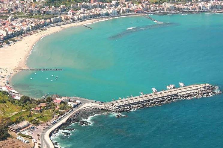 Sicily, Giardini Naxos - Photo 1