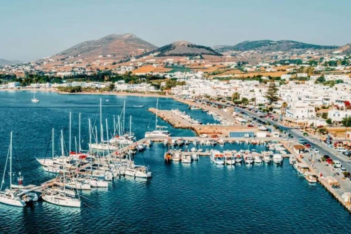 Paros, Paroikia Marina - Photo 2