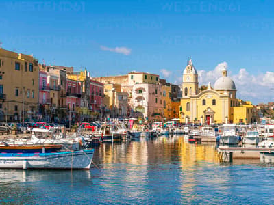 Marina di Procida - Photo 3